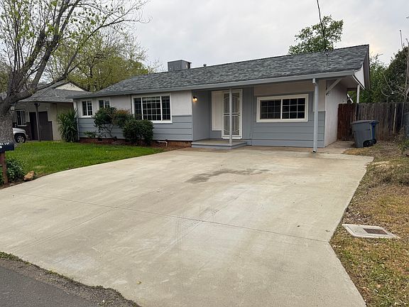 Front of house, driveway
