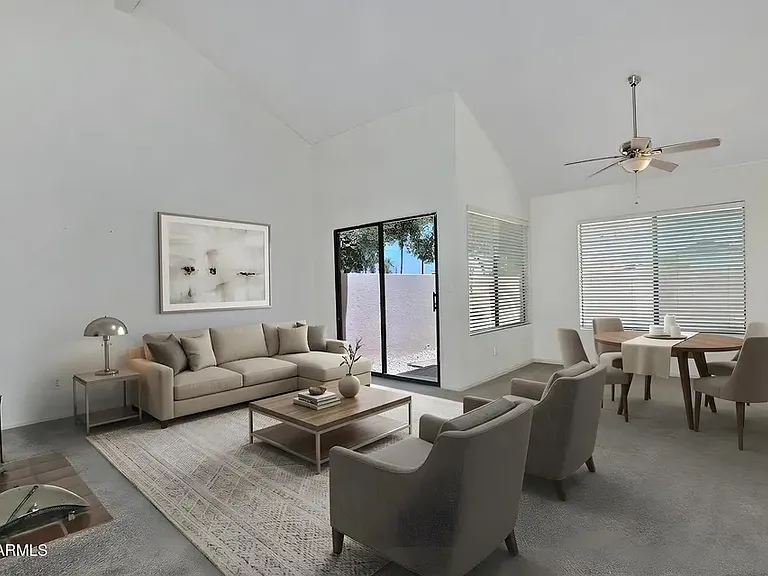1807 N Ventura Ln — Photo 9