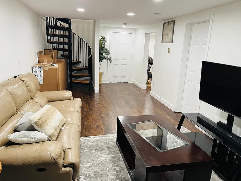 10 Wrentham Rd #101 — Photo 16