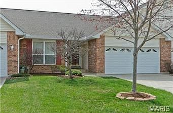 1st image of 3215 Country Bluff Dr