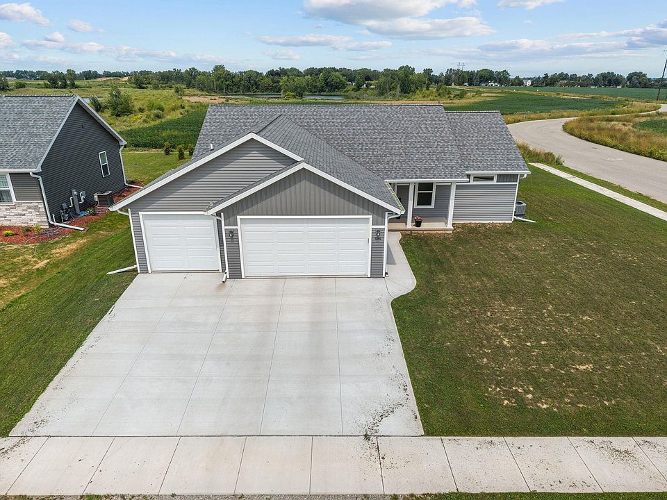 1st image of 3846 E Zion Ln