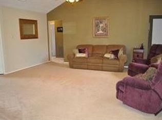 17619 Heritage Creek Dr, Webster, TX 77598