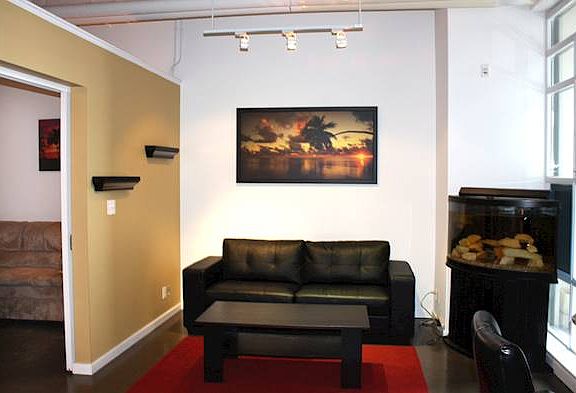 4th image of 404 King St W #201