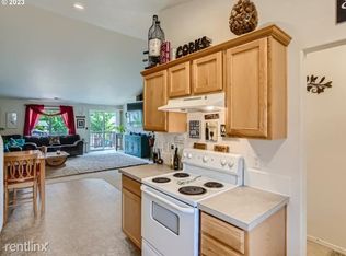 1240 N Tyler Ct #R, Lafayette, OR