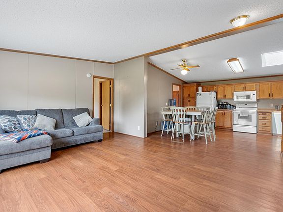 3rd image of 5404 Rush Point Dr