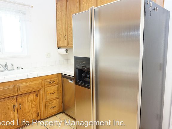 5th image of 8651 Anrol Ave