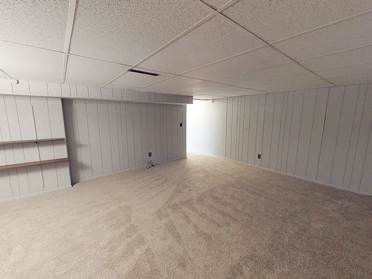 5123 Delancey St — Photo 17