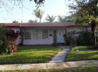 820 NE 182nd St, North Miami Beach, FL 33162