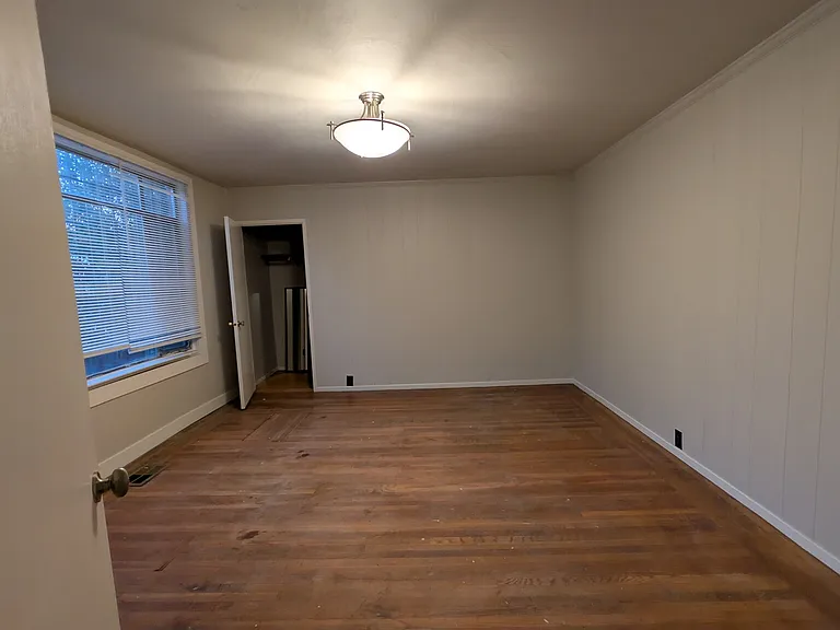 1619 Ashby Ave #1 — Photo 12