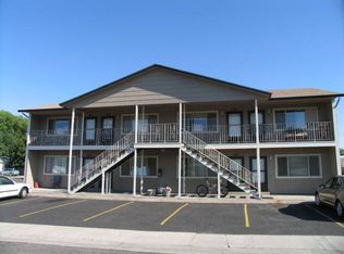 517 W Lawndale Dr, Meridian, ID 83646