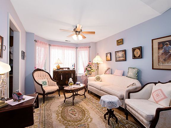 4th image of 1617 N Courtland Dr #1617
