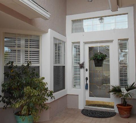 03 front entry