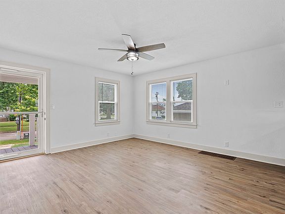 5th image of 1207 6th St