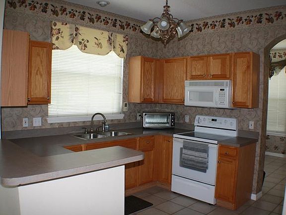 5th image of 103 Wornall Dr