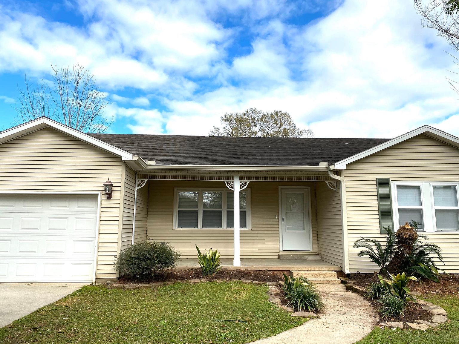328 Holden Ave, Lafayette, LA 70506 Zillow