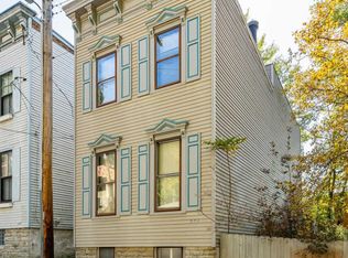 347 City View Pl, Cincinnati, OH 45219