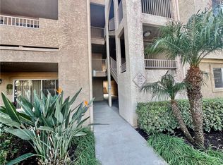 2320 Del Mar Way, Corona, CA 92882