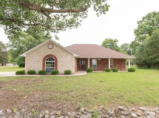 1401 N Dogwood St, Sallisaw, OK 74955