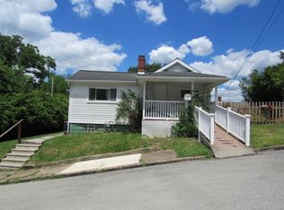 807 Kennedy St, Monongahela, PA 15063