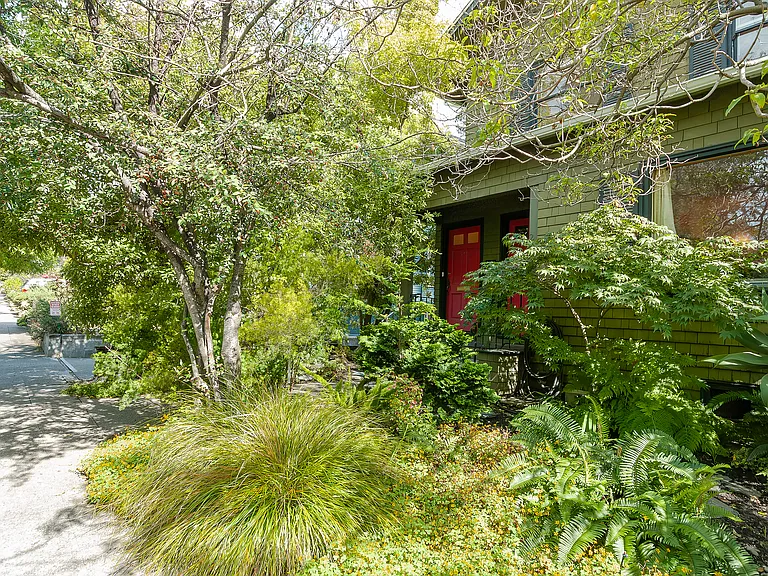 2208 Ward St #C — Photo 23