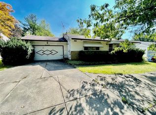 10029 Webster Rd, Strongsville, OH 44136