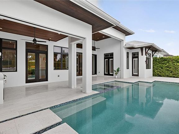 3rd image of 2140 TARPON RD