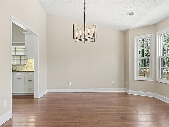 5th image of 4207 Harris Ridge Ct