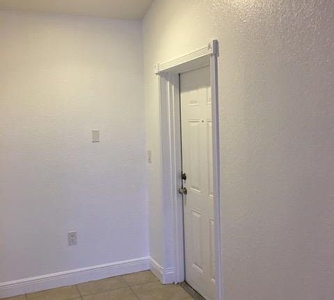 4th image of 20930 SW 87th Ave APT 301