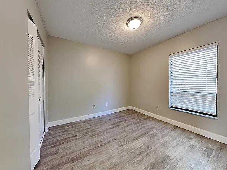 2709 Manor Hill Dr — Photo 12