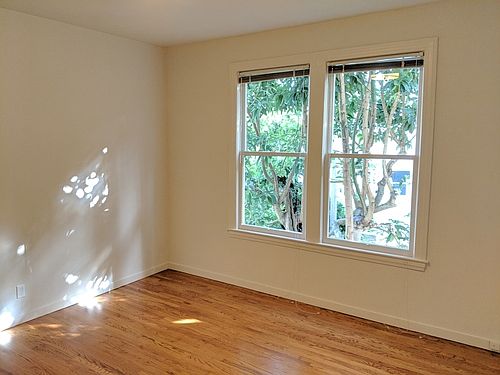 2nd image of 1050 Cole St