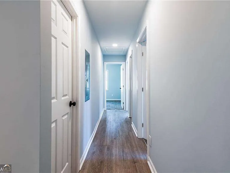 228 W Simon Ter NW — Photo 20