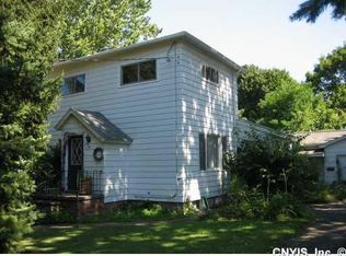 70 Grant Ave, Auburn, NY 13021