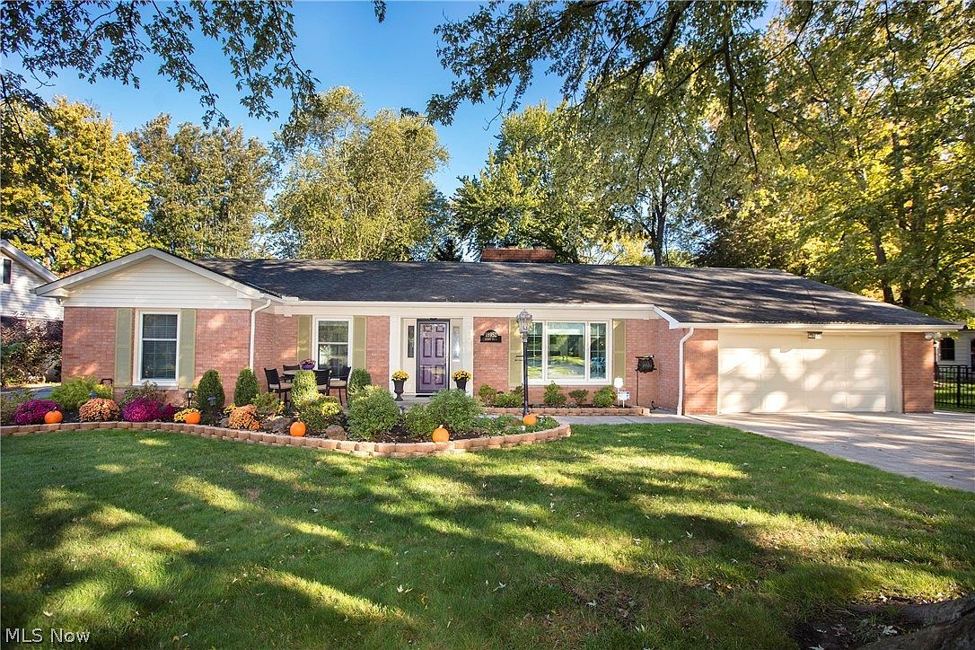 18952 Story Rd, Rocky River, OH 44116 Zillow