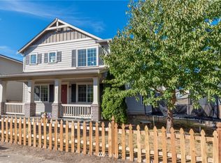 245 Petersen Dr E, Enumclaw, WA 98022