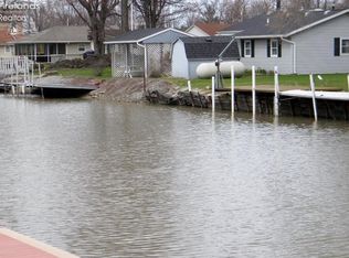 680 S Bradner Rd, Port Clinton, OH 43452