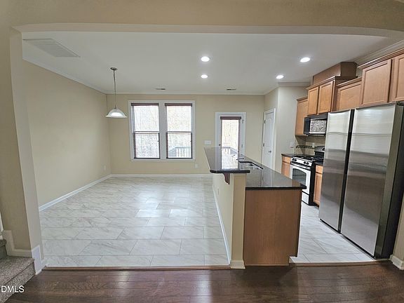 5th image of 1029 Havenbrook Dr