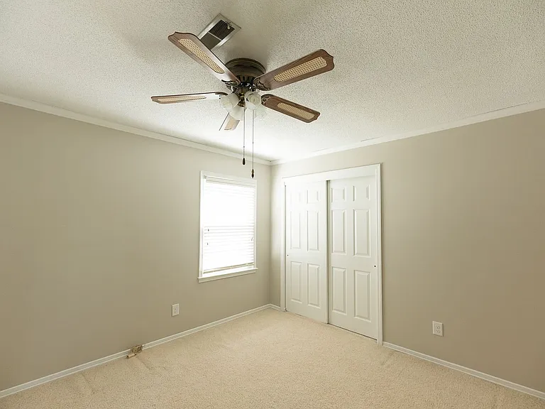 5517 Robinridge Rd — Photo 39