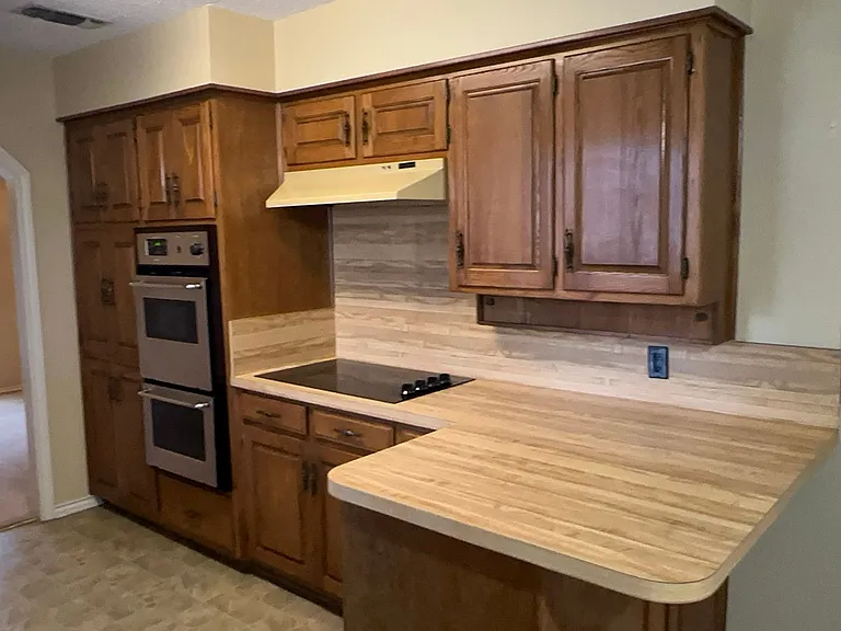 4008 Alava Dr — Photo 16