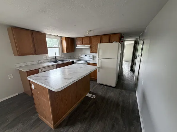 2 Canal Dr #300-002, Pontiac, MI 48341
