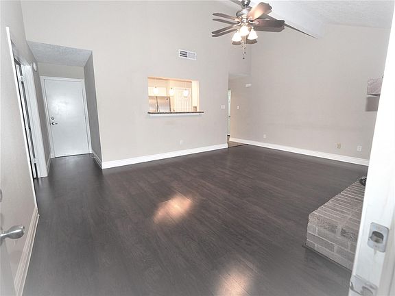 5th image of 5809 Misty Meadow St