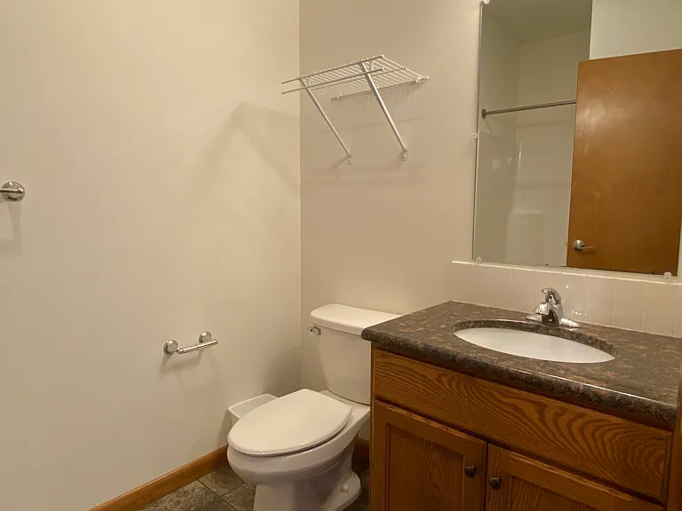 941 W 3rd St #4-1 — Photo 8
