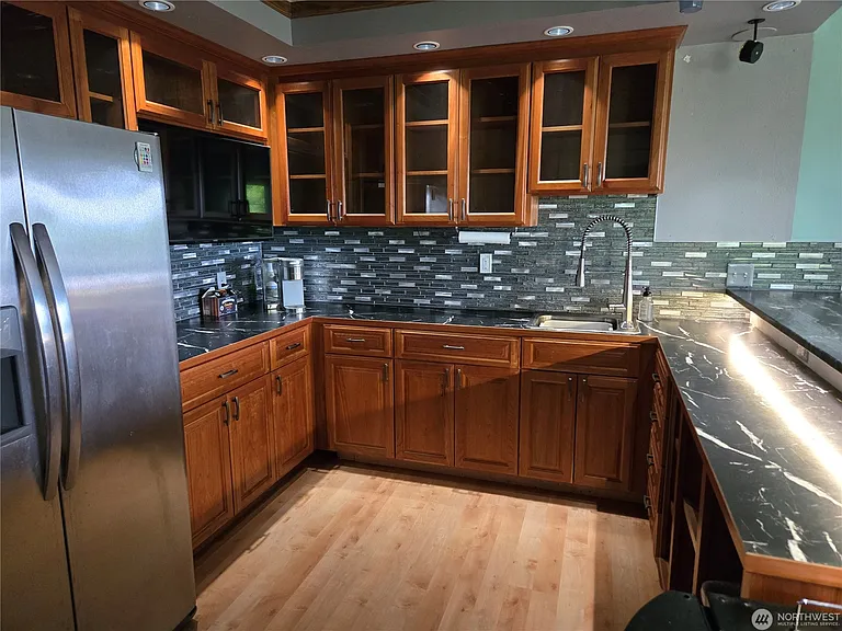 20001 Marine Dr NW — Photo 11
