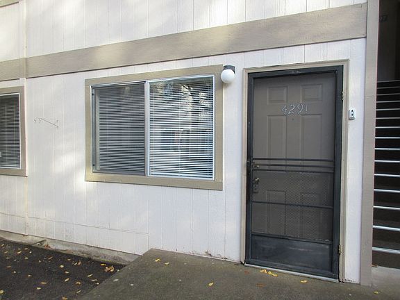 2nd image of 4291 Tiffany Pl NE #0