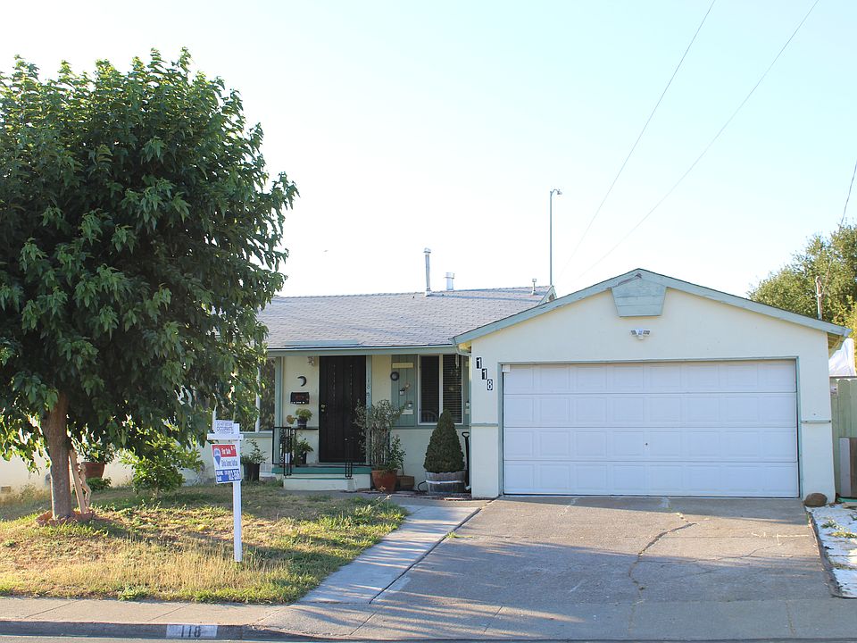 2nd image of 118 Carmel Dr