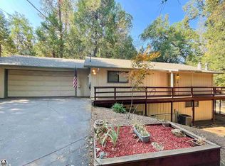 16750 S Creekside Dr, Sonora, CA 95370