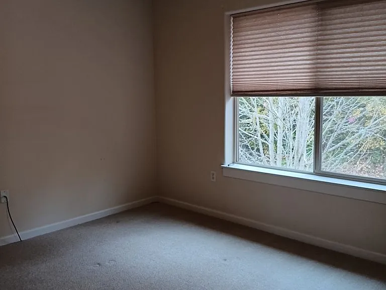 1296 Westbrook Dr NW — Photo 18