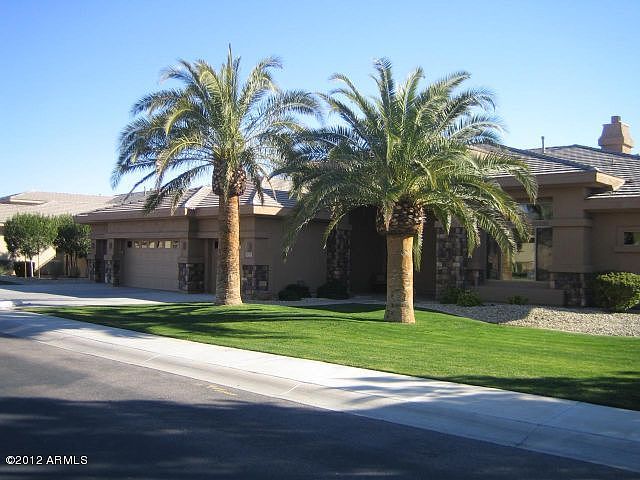 1st image of 1635 W Yellowstone Way