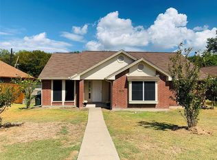 718 Oakbrook Ln, Seagoville, TX 75159