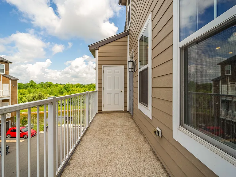20656 River Liffey Ter — Photo 48