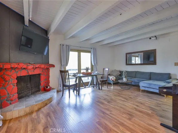 989 Calanda Dr, Crestline, CA 92325